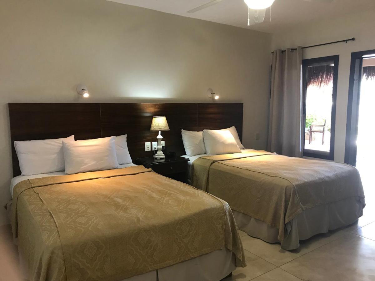Hotel Playa La Media Luna Исла-Мухерес Экстерьер фото